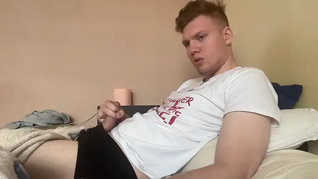sexybooii6968 online show from May 6, 7:57 am