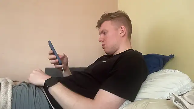 sexybooii6968 online show from May 8, 11:59 am