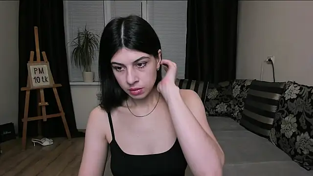 MolagAnna online show from February 10, 11:20 pm