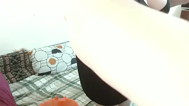 RidemerafSuzana online show from February 13, 12:56 pm