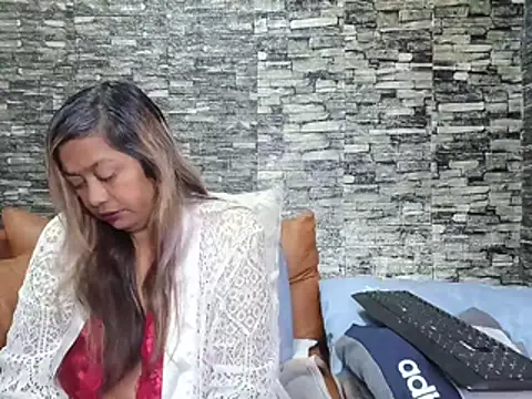 Mammabear 4u online show from July 31, 11:37 pm