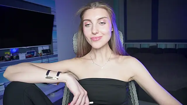 CassiaBlade1 online show from September 29, 4:23 pm