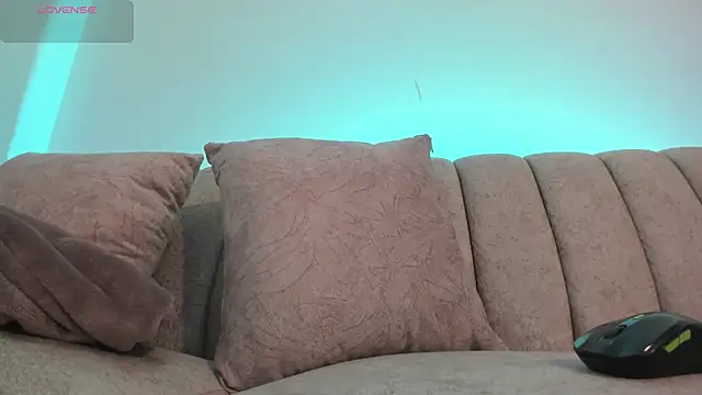 Danny  Smith online show from October 18, 12:06 pm