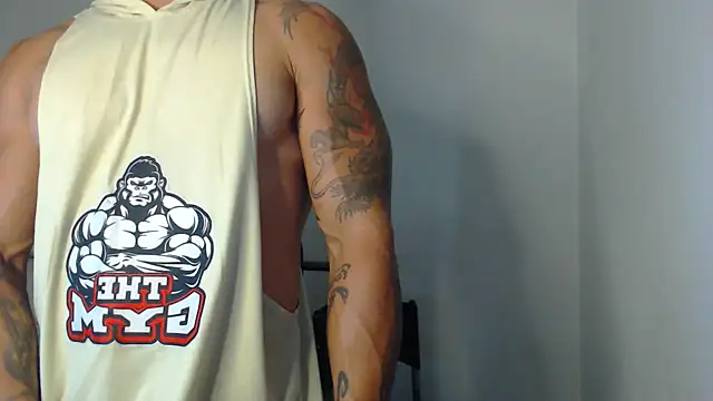 Snapshot of JacobJamess chatting on June 12, 1:15 am JacobJamess online show from June 12, 1:15 am