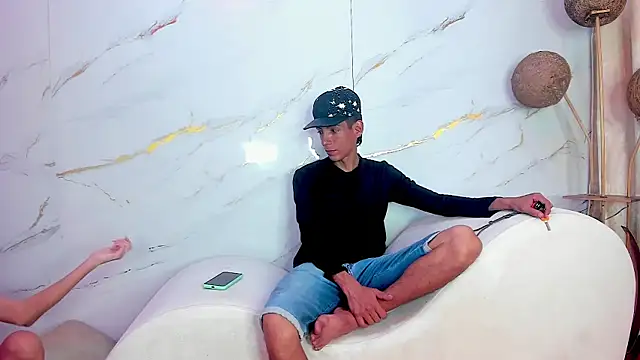 SecretsParty online show from July 18, 7:28 pm