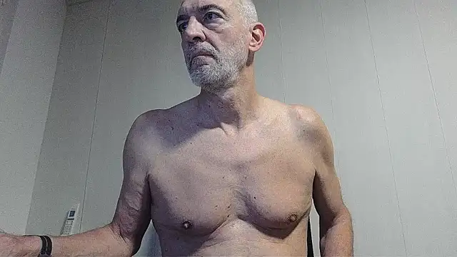 Snapshot of Herba_Mare chatting on January 13, 8:14 pm Herba Mare online show from January 13, 8:14 pm