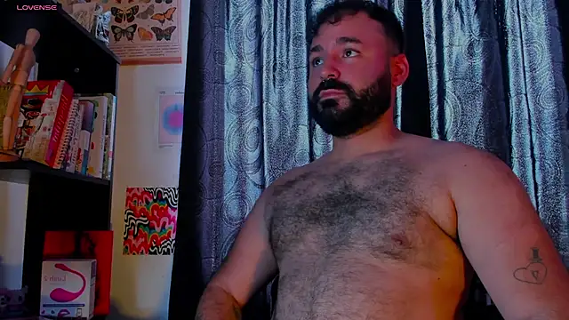 johnnyalx online show from June 3, 7:30 pm