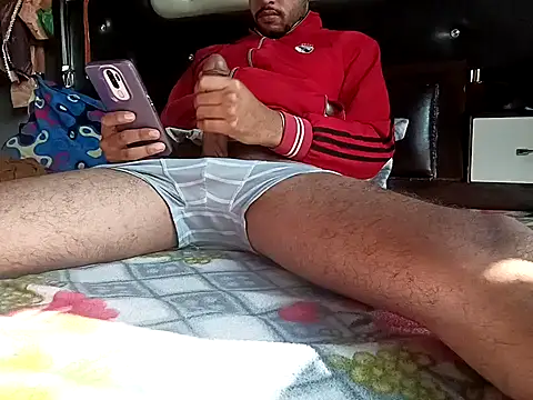 LoLZzZz  online show from January 5, 6:35 am