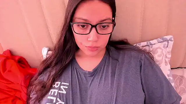 roniewester online show from May 4, 2:57 pm