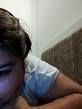 Srishtijain51 online show from February 9, 4:18 pm