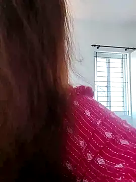 Srishtijain51 online show from February 17, 9:03 am