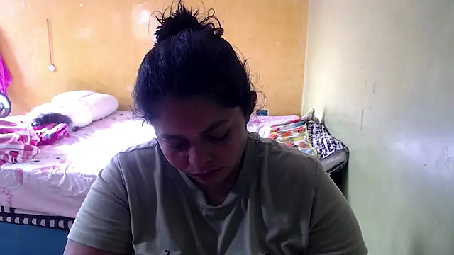Snapshot of yulieth_bbw chatting on June 27, 12:44 pm yulieth bbw online show from June 27, 12:44 pm