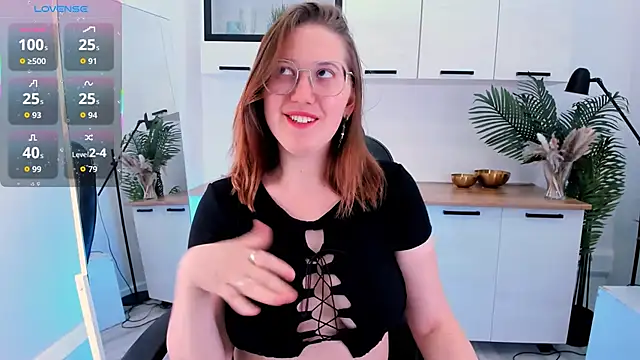 Charmy Gracy online show from February 26, 12:04 pm