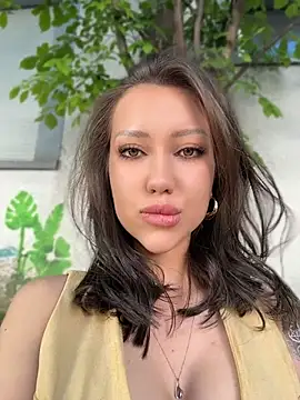 goodforKarina online show from April 25, 2:03 pm