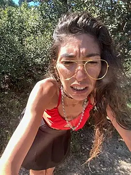 amanilouve online show from April 5, 12:46 pm