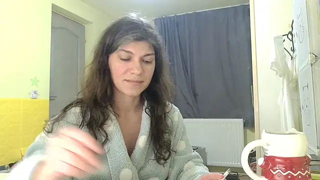 Snapshot of MercyLove chatting on February 13, 3:19 pm MercyLove online show from February 13, 3:19 pm