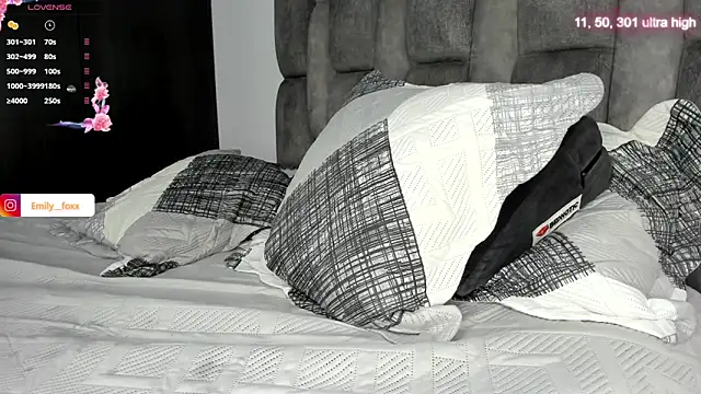 emily fox1 online show from March 20, 10:53 am