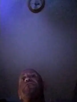 Snapshot of Verynaughtyx chatting on November 22, 6:23 am Verynaughtyx online show from November 22, 6:23 am