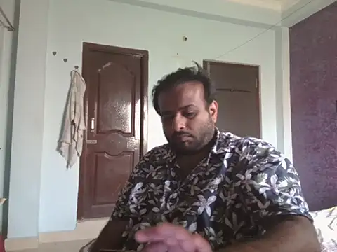 Snapshot of sura11311 chatting on June 17, 7:11 am sura11311 online show from June 17, 7:11 am