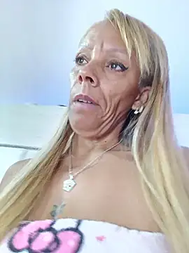 marylin aboul online show from May 31, 12:30 am