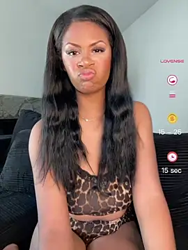 shawneebaby online show from July 9, 8:13 pm