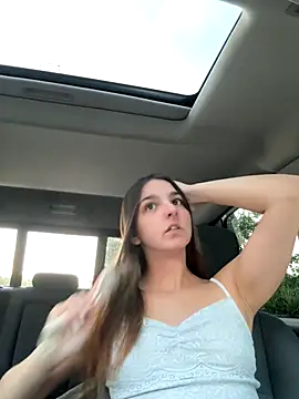 DoriDeluxe66 online show from September 12, 5:57 pm