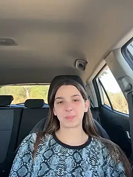 DoriDeluxe66 online show from September 27, 7:57 am