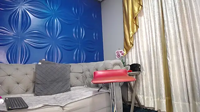 JolieDuvalle online show from October 13, 12:38 pm