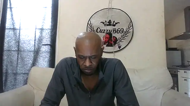 CuzzyB69 online show from April 17, 12:19 pm