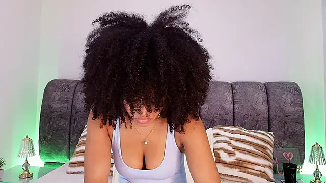 naia blessed online show from November 12, 7:13 pm