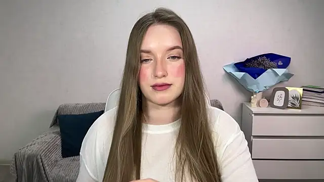 EvaMaddison online show from November 14, 6:17 pm