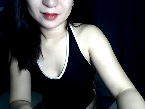Mia 2022 online show from May 19, 3:29 pm