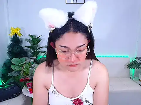 plysaithailand online show from December 16, 11:10 pm