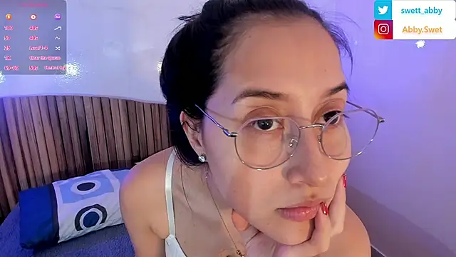 Snapshot of Abby_Sweet1_ chatting on July 15, 12:32 pm Abby Sweet1 online show from July 15, 12:32 pm