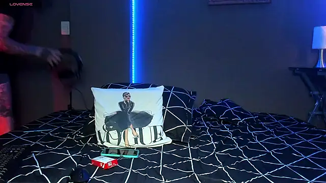 josh  ackerman online show from April 1, 9:43 am