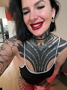 InkedBiitch online show from January 17, 7:57 am