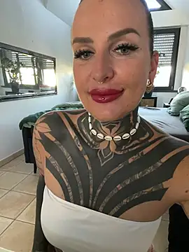 InkedBiitch online show from July 11, 6:38 am