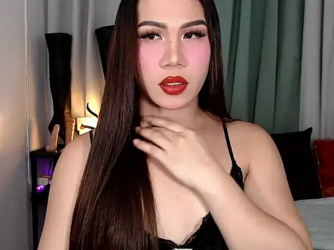 elise bloom69 online show from June 18, 4:44 pm