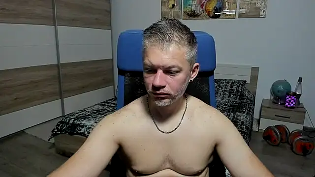 RobbyShawz online show from June 20, 4:26 am