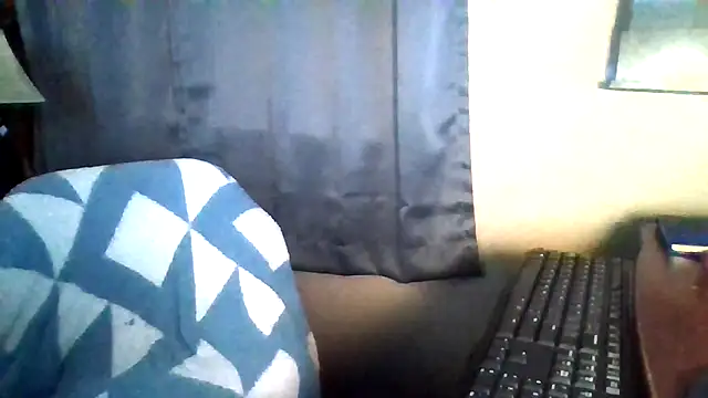 JoJoMonroe84 online show from May 8, 5:02 am