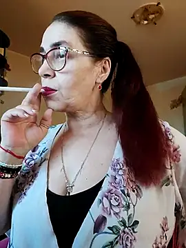 Chriss Tinaa online show from March 7, 6:02 am