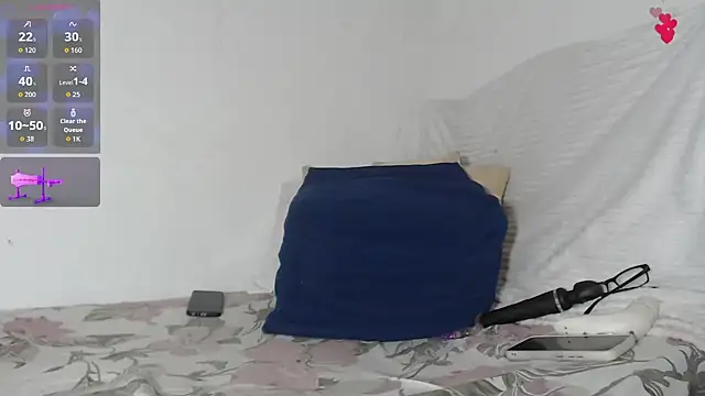 BiirdyDavis online show from May 15, 3:19 pm
