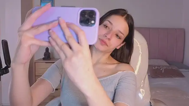 Amaia Daniells online show from December 20, 3:13 am