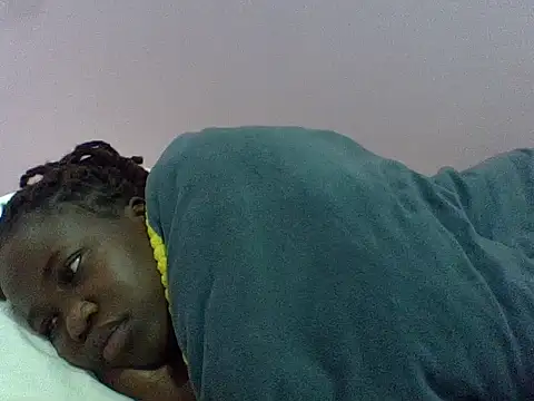 cute-marianna online show from July 7, 4:59 am
