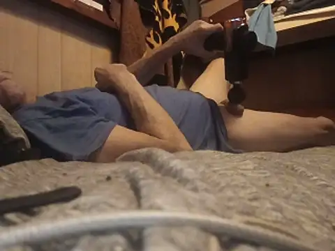 sausylolly online show from May 18, 6:41 am