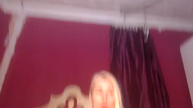 Loly4Fire online show from March 10, 1:21 pm