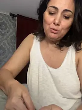 Emma roqueen online show from June 9, 9:26 pm