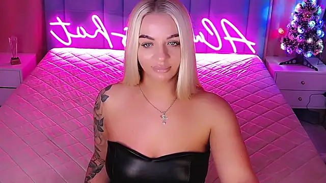 AllwaysHotJ online show from January 12, 2:17 am