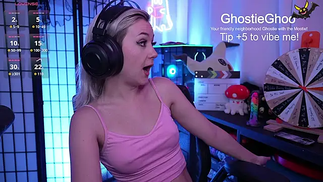 GhostieGhoo online show from June 12, 7:35 pm