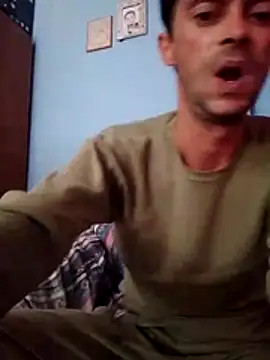 tonnino94 online show from July 30, 1:54 pm